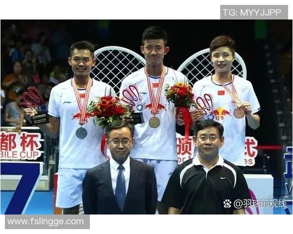 成都与西安羽毛球队赛后技术分析与战术复盘探讨