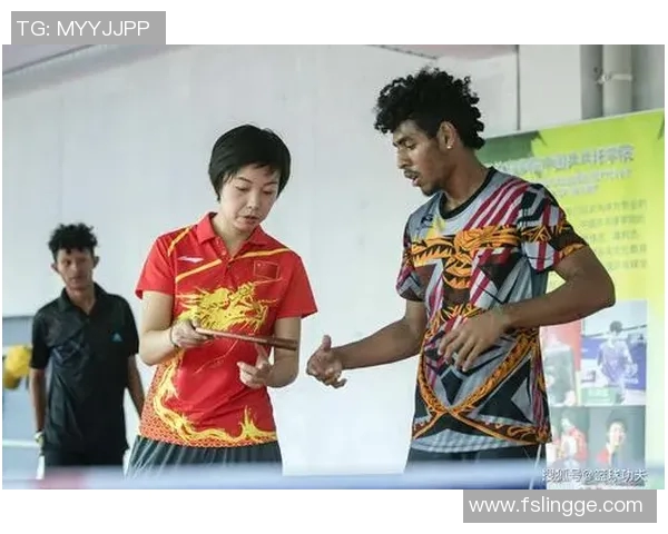 黄芳专访：从青涩羽毛球少年到世界冠军的奋斗历程回顾