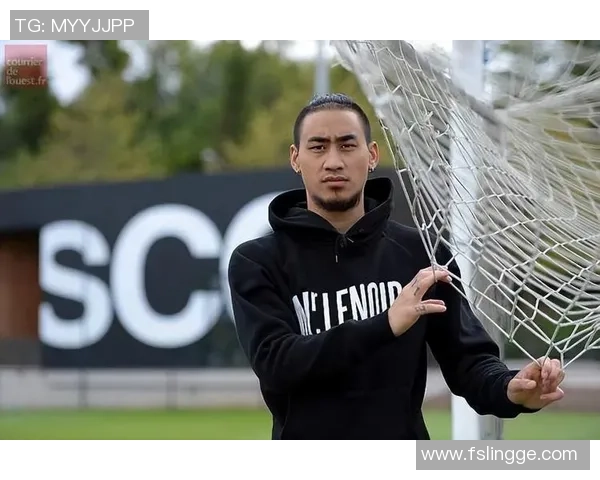 足球明星中文译名背后的故事与文化意义探讨 足球明星中文译名背后的故事与文化意义探讨